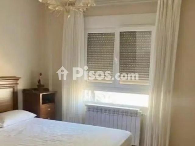 Apartamento en alquiler en Distrito 4, Albacete