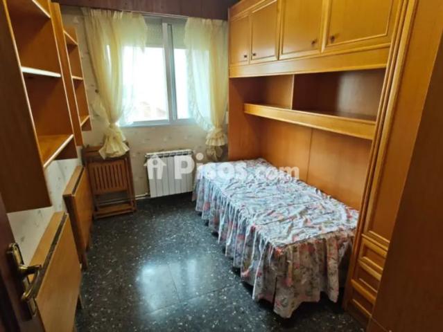 Apartamento en alquiler en Distrito 4, Albacete