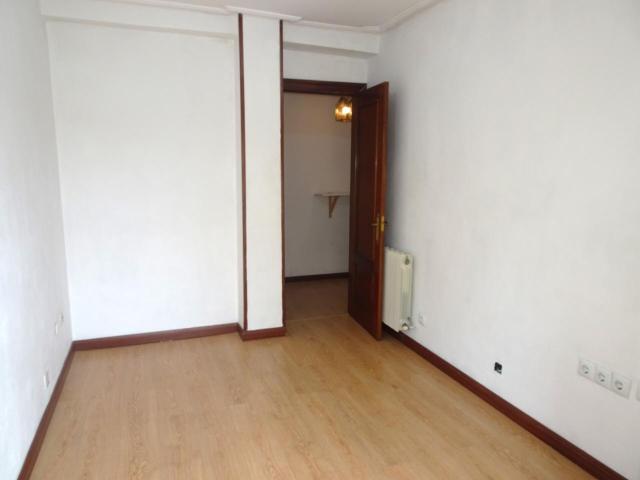 Apartamento en alquiler en Los Campos, Gijón
