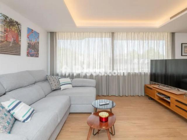 Apartamento en alquiler en Eixample, Girona