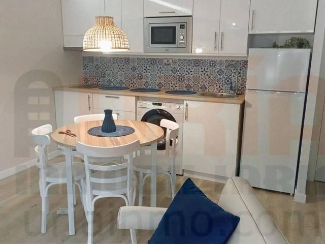 Piso en alquiler en Caso