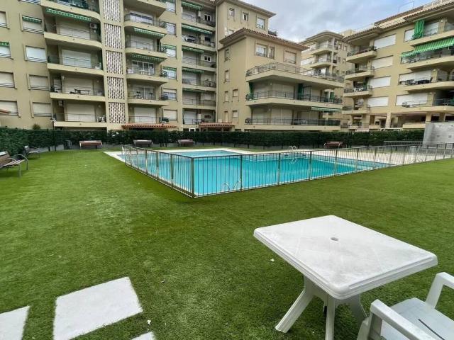 Piso en alquiler en Castell-platja D'aro