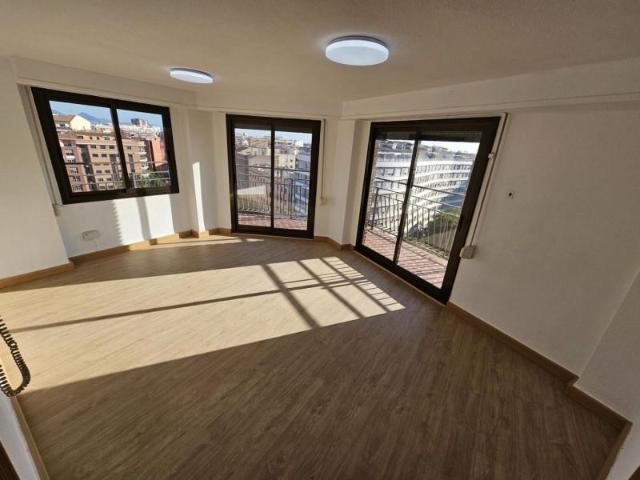 Piso en alquiler en Castellón De La Plana