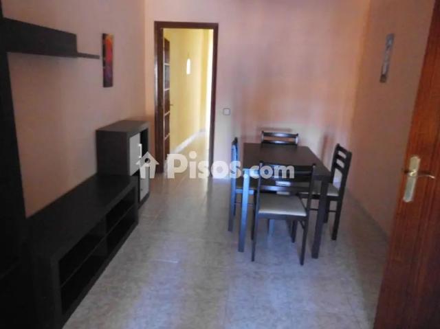Apartamento en alquiler en Distrito 4, Albacete