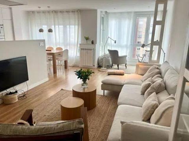 Piso en alquiler en Piedrasblancas, Castrillón