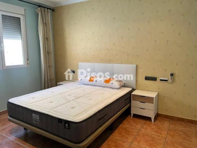 Apartamento en alquiler en Distrito 4, Albacete