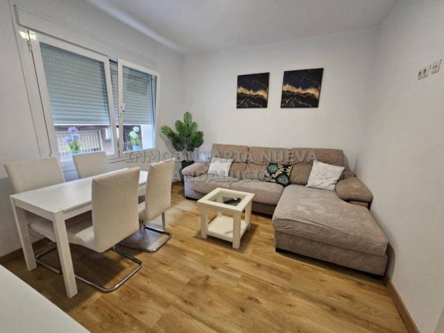 Apartamento en alquiler en Adra, Plaza de Toros