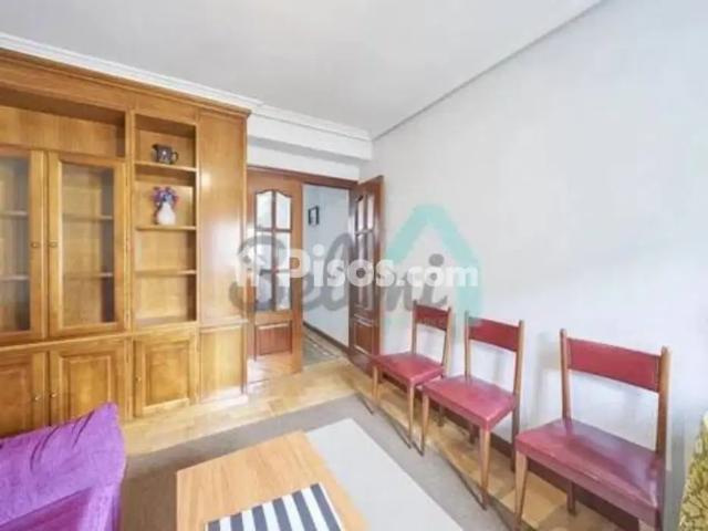 Apartamento en alquiler en Foncalada, Oviedo
