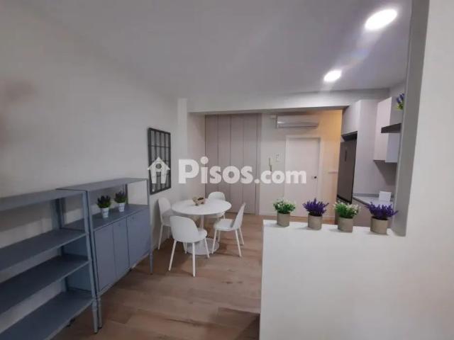 Apartamento en alquiler en Distrito 4, Albacete