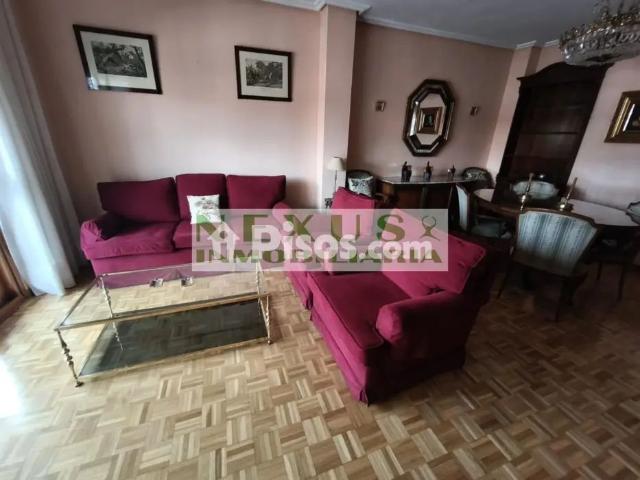 Apartamento en alquiler en San Blas, Cáceres