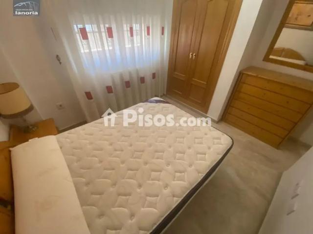 Apartamento en alquiler en Distrito 4, Albacete