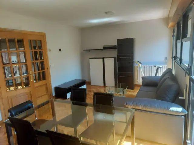 Apartamento en alquiler en Centro, León