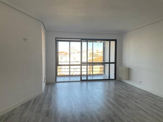 Piso en alquiler en León, Eras de Renueva