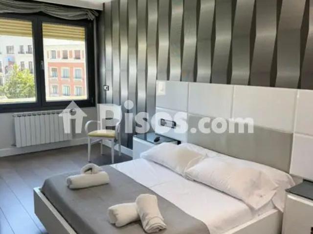 Apartamento en alquiler en Distrito 4, Albacete