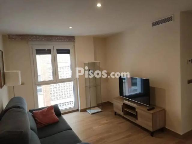 Apartamento en alquiler en Distrito 4, Albacete