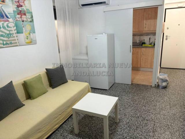 Apartamento en alquiler en El Zapillo, Almería