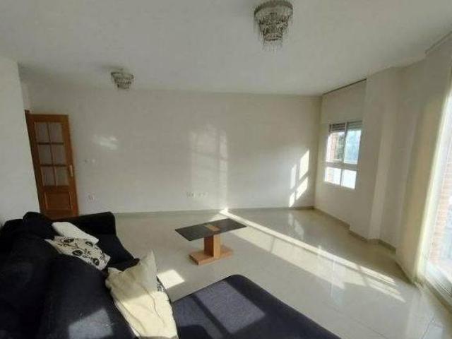 Casa en alquiler en Corbera, Valencia