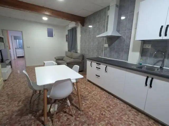 Apartamento en alquiler en Distrito Sur, Córdoba