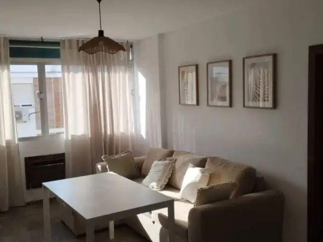 Apartamento en alquiler en Distrito Sur, Córdoba
