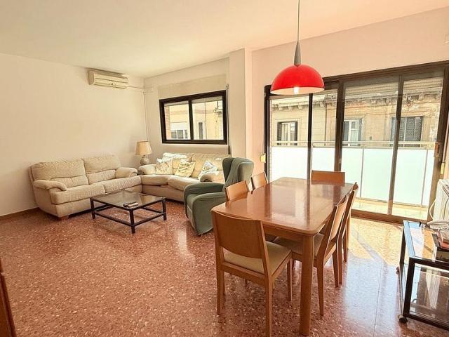 Piso en alquiler en Cornellà De Llobregat