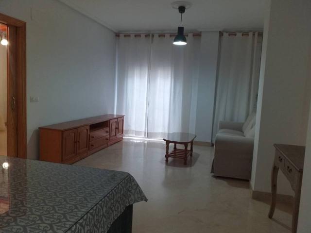 Piso en alquiler en Dos Hermanas, Andalucía