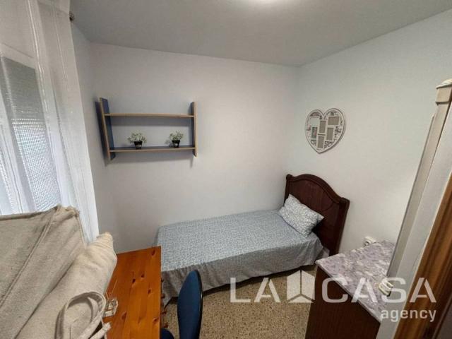 Piso en alquiler en Dos Hermanas, Andalucía