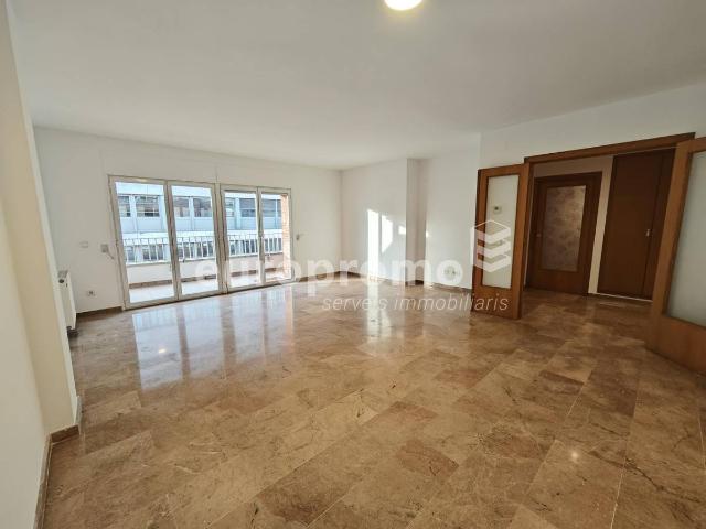 Piso en alquiler en Barri Vell, Gironès