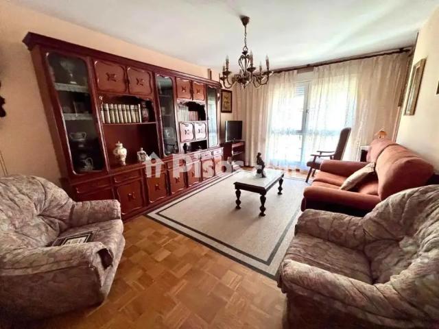 Apartamento en alquiler en El Carmen, Gijón