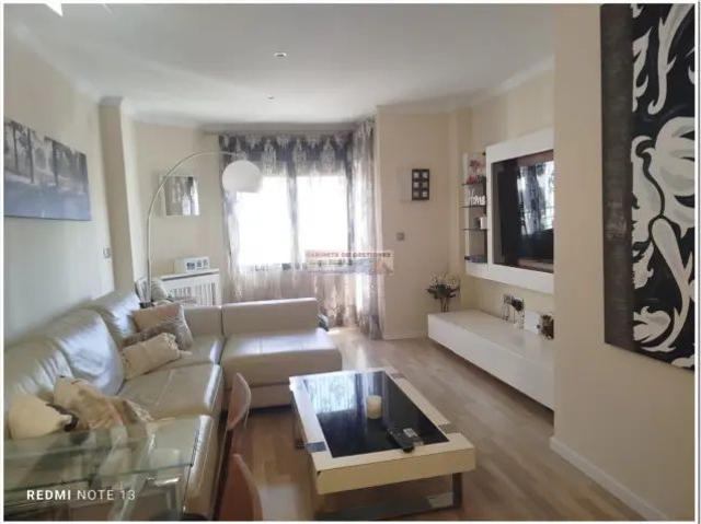 Apartamento en alquiler en Distrito 4, Albacete
