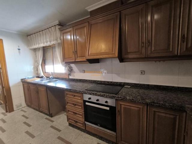 Piso en alquiler en Elche, Valencia