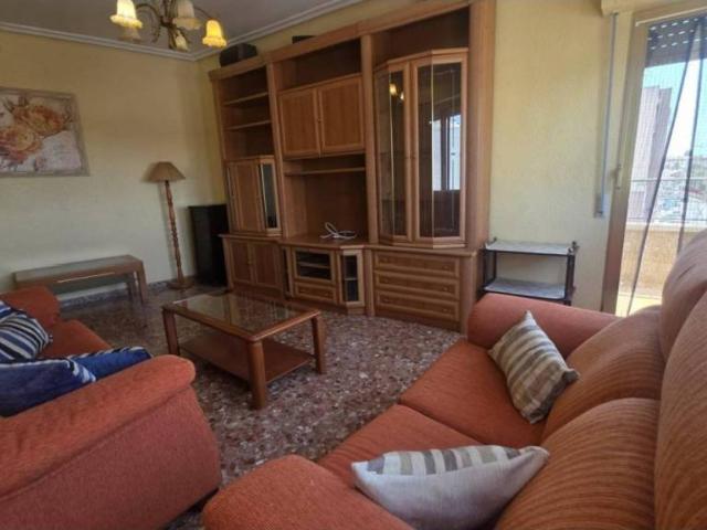 Piso en alquiler en Atzavares, el Baix Vinalopó