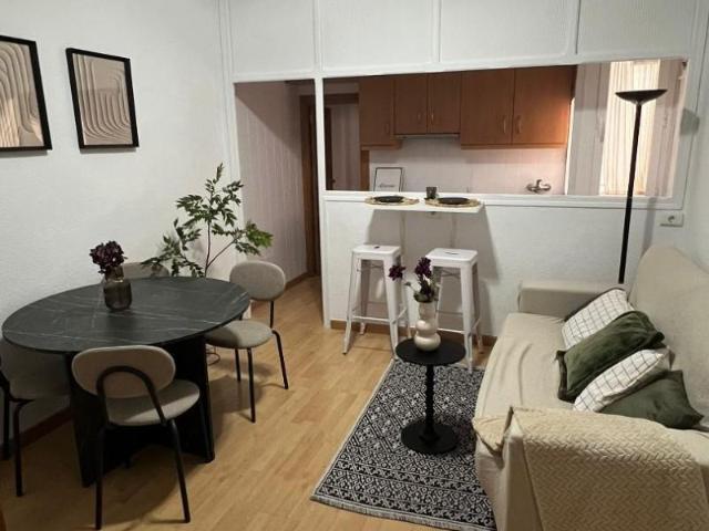 Piso en alquiler en La Nueva Fraternidad, Elda