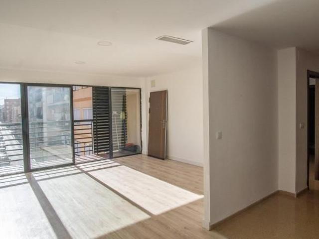 Piso en alquiler en Elda, Valencia