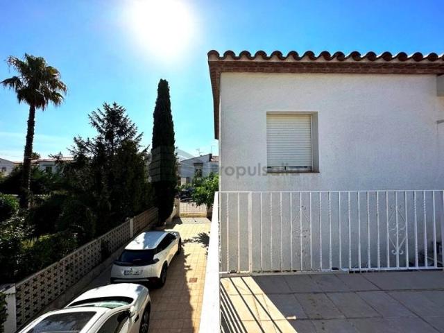 Piso en alquiler en Empuriabrava