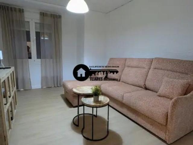 Apartamento en alquiler en Distrito 4, Albacete