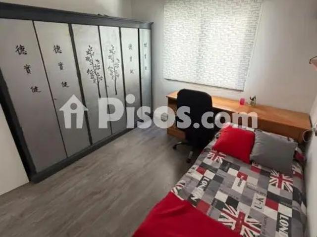 Apartamento en alquiler en Distrito 4, Albacete