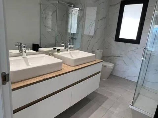 Piso en alquiler en Torrevigía - Las Joyas, Estepona