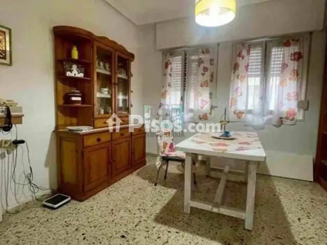 Apartamento en alquiler en Distrito 4, Albacete