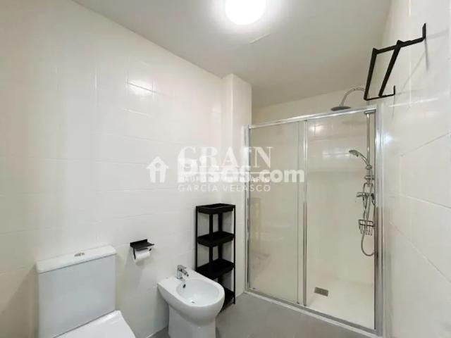 Apartamento en alquiler en Distrito 4, Albacete