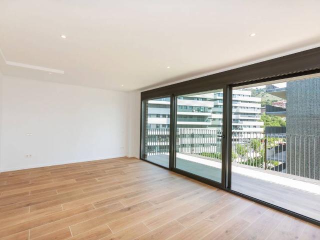 Piso en alquiler en Esplugues De Llobregat, el Centre