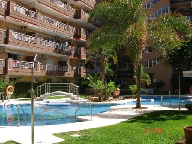 Piso en alquiler en Fuengirola, Los Boliches