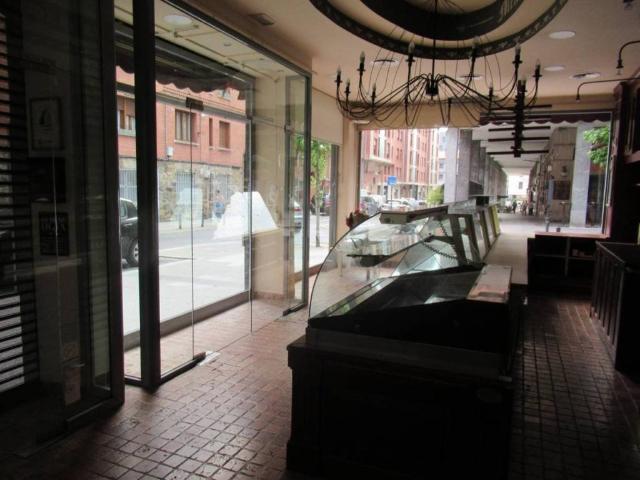 Local Comercial en alquiler en Galdakao, Guipúzcoa