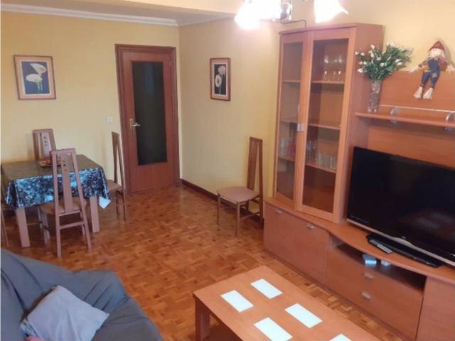 Piso en alquiler en Distrito Este, Burgos