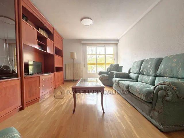 Apartamento en alquiler en Distrito Centro Norte, Burgos
