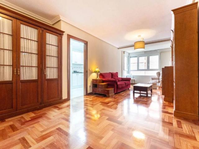 Piso en alquiler en Gijón