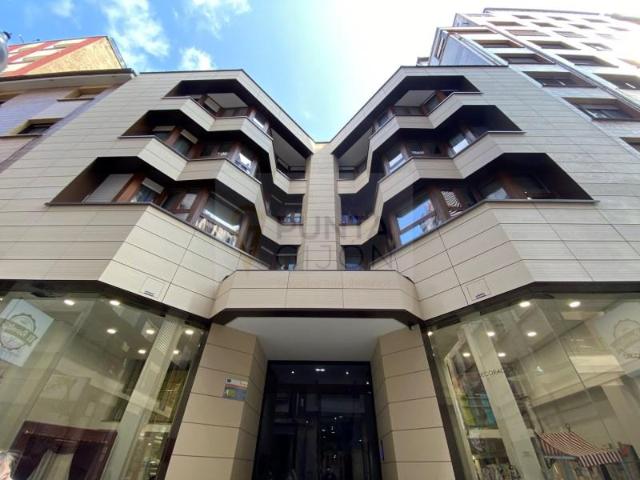 Piso en alquiler en Los Campos, Gijón