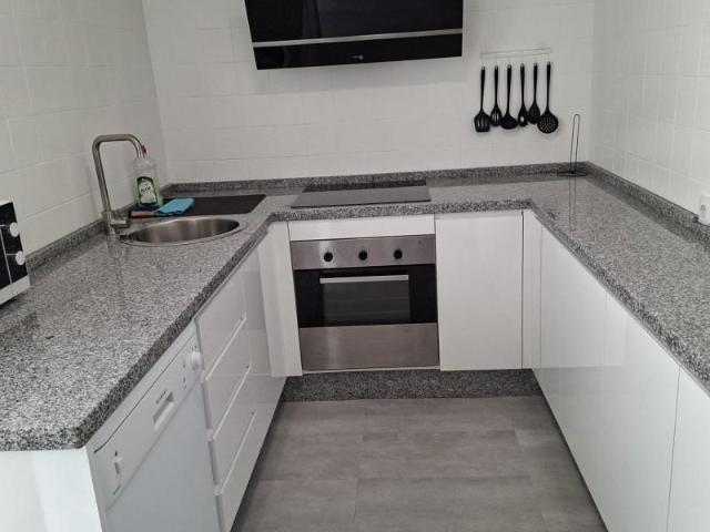 Piso en alquiler en Barrio de Nicolás, Gines