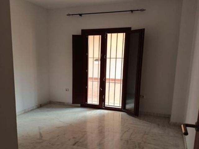 Piso en alquiler en Gines, Andalucía
