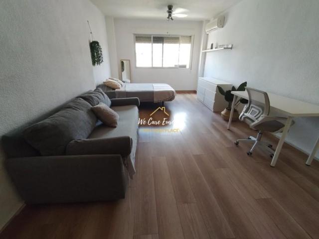 Piso en alquiler en Granada, La Paz