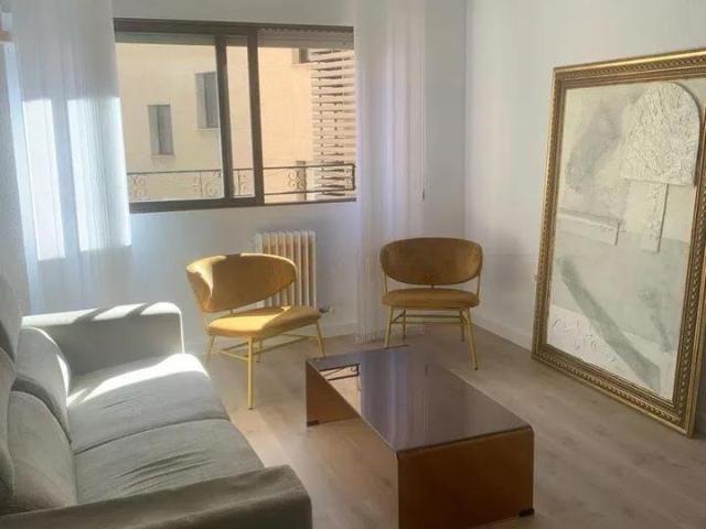 Piso en alquiler en Granada, La Cruz
